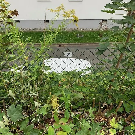 Romantische Ferienwohnung Mit Fantastischem Ausblick, Pool Und Gartensauna Apartment *