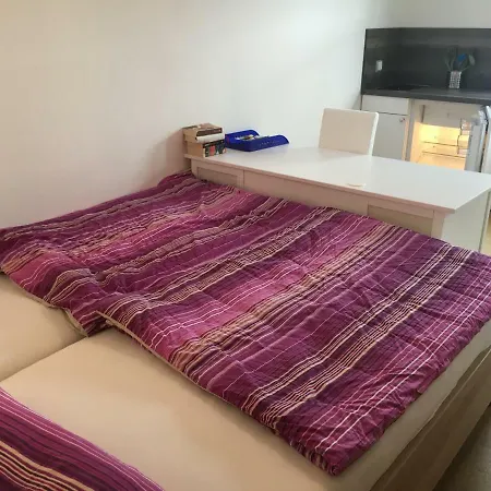Romantische Ferienwohnung Mit Fantastischem Ausblick, Pool Und Gartensauna Apartment Jena